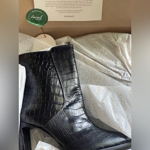 Kaanas Black Chicago Croc-Embossed Bootie New In Box - Picture 7 of 11